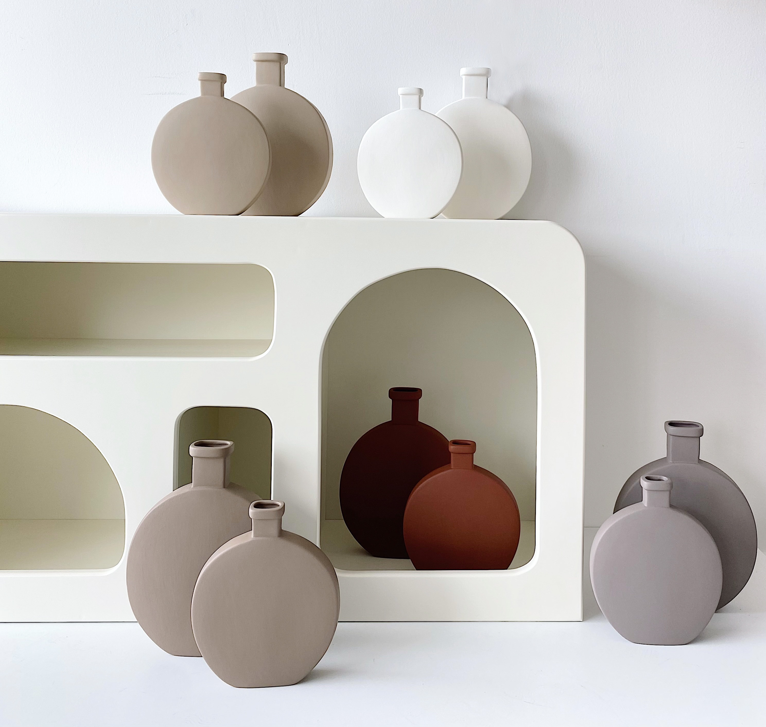 Matery 2 pcs Ceramic Vase Set White